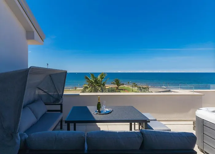 Penthouse Mira By Interhome * Ουμάγκ